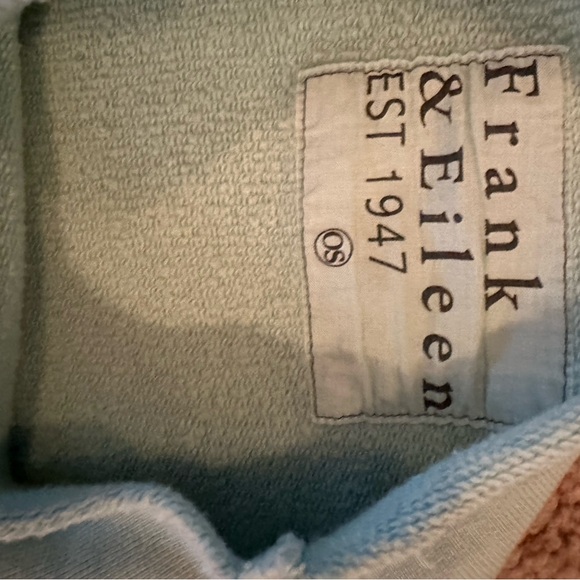 Frank and Eileen Sweat set. Sea foam color. Size Large. - Picture 3 of 10